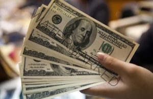 سعر العملات الأجنبية في مصر مقابل الجنيه في البنوك وشركات الصرافة