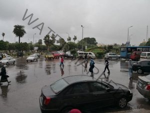 أمطار غزيرة تجتاح الإسكندرية.. و طوارئ بالصرف الصحي لغرق بعض المناطق