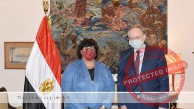 إيناس عبد الدايم تستقبل رئيس وفد الاتحاد الاوروبي بمصر