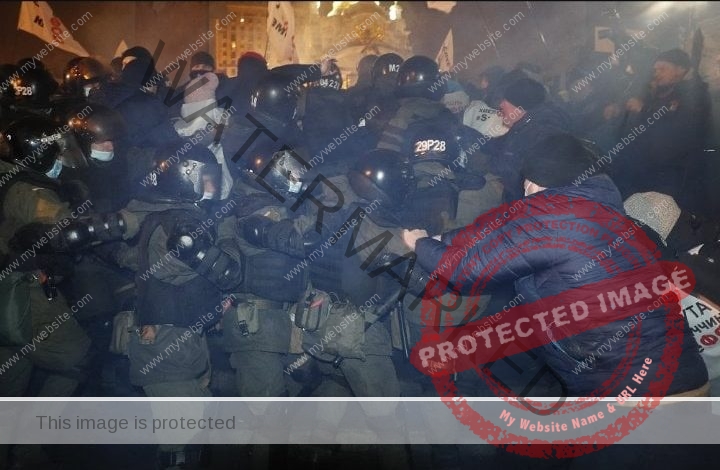 اصابة 40 جندى بـ اوكرانيا لشدة الاشتباكات مع المحتجين
