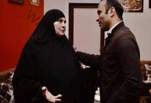 محمود عبد الوهاب ينفي ماتم تداوله عن وفاة والدتة