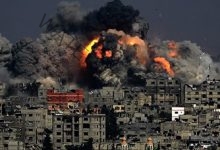 الإحتلال الاسرائيلي يجدد القصف العنيف علي قطاع غزة