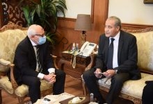 محافظ بورسعيد يستقبل وزير التموين والتجارة الداخلية بديوان المحافظة