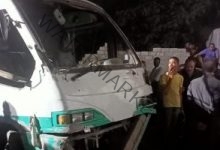 الداخلية تضبط سائقي الأتوبيسين المتسببين في حادث التصادم مع قطار بضائع حلوان.