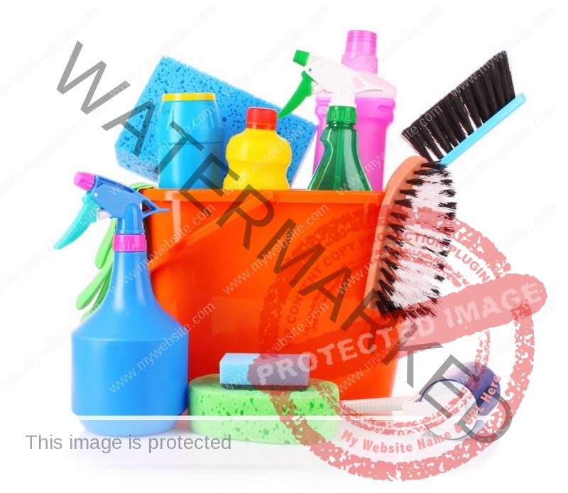 أخطاء شائعة يجب أن تتجنبيها أثناء تنظيف المنزل