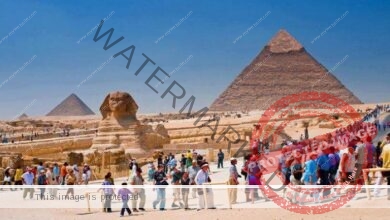 خطة التنمية الاقتصادية 2022/2021.. تعافى السياحة و7 ملايين سائح يزورون مصر