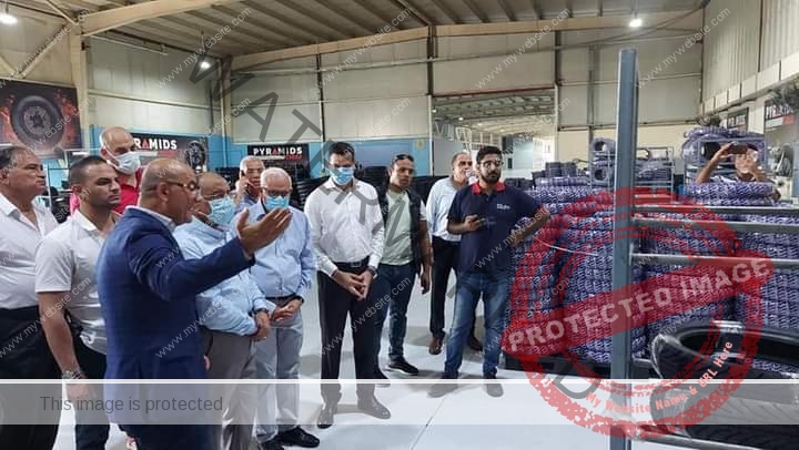 شعراوي ومحافظ بورسعيد يتفقدان مصنع "بيراميدز" لإنتاج إطارات السيارات