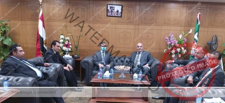 طارق رحمي يهنئ رئيس هيئة قضايا الدولة بمناسبة توليه منصبه الجديد