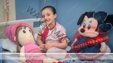 تماثل الطفلة الفلسطينية "بيان" للشفاء من مرض"البثرية الصديدية" النادر 