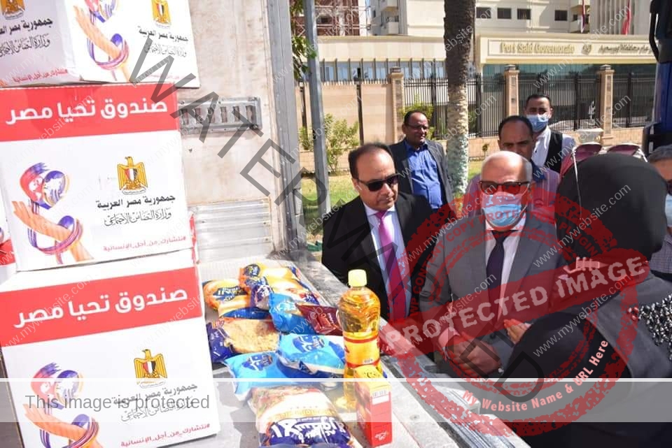 محافظ بورسعيد يستقبل قافلة " أبواب الخير " أكبر قافلة مساعدات إنسانية أطلقها الرئيس