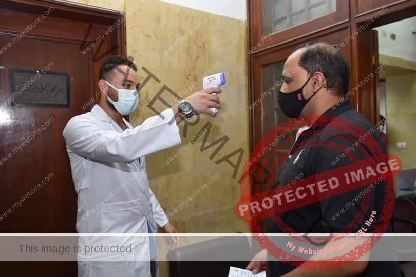 وزيرا التعليم العالي والصحة ورئيس جامعة القاهرة يتفقدون عمليات تطعيم طلاب الجامعة ضد كورونا استعدادًا للعام الدراسي الجديد