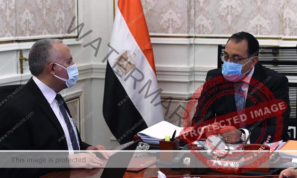 رئيس الوزراء يتابع مع وزير الرى استعدادات أسبوع القاهرة الرابع للمياه 2021