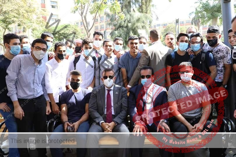 خالد عبد الغفار يتفقد جامعة عين شمس في اليوم الأول للعام الدراسي الجديد