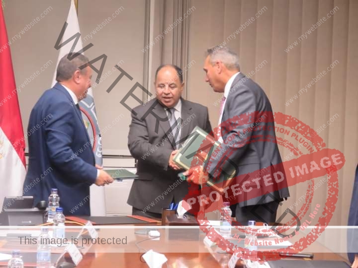 بروتوكول تعاون بين "الضرائب" و"اتحاد بنوك مصر" للانضمام إلى "الفاتورة الإلكترونية"
