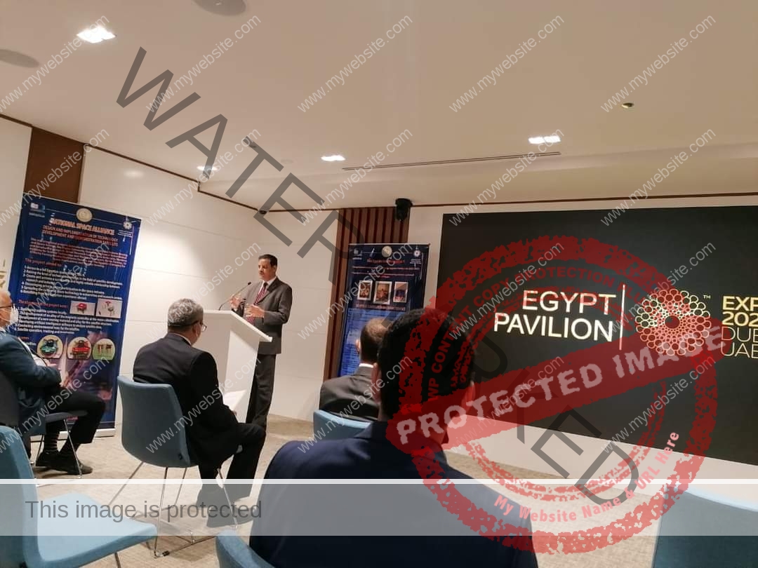 عبد الغفار يستعرض تقريرًا حول الفعالية الأولى للوفد المصري رفيع المستوى المشارك بمعرض "إكسبو دبي 2020"