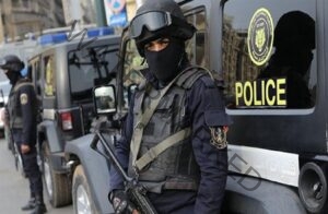 الاجهزة الأمنية تضبط كمية من مخدر الحشيش بحوزة ديلر في القاهرة