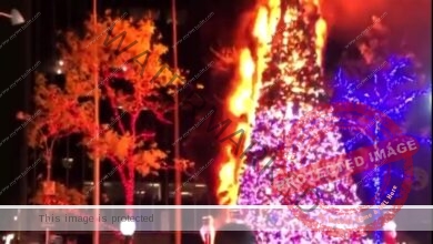 إشتعال شجرة عيد ميلاد عملاقة أمام محطة فوكس نيوز