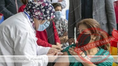 إقبال على مراكز تطعيم كورونا بـ تونس