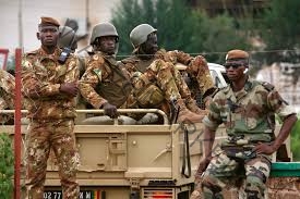 مقتل 4 جنود ماليين في هجوم قرب الحدود مع موريتانيا
