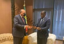 شكري يلتقي بالرئيس السنغالي ويسلمه رسالة من السيد رئيس الجمهورية