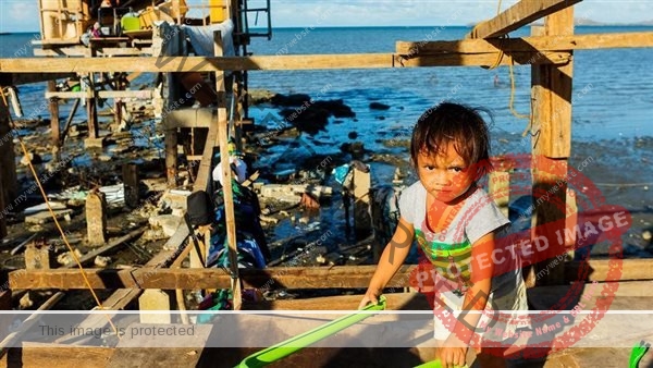 اليونيسف : 846 ألف طفل فلبيني بحاجة للمساعدة بسبب إعصار "راي"