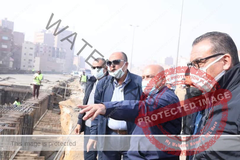 الوزير في جولة تفقدية بمواقع العمل بمشروع التطوير الشامل للطريق الدائرى حول القاهرة الكبرى