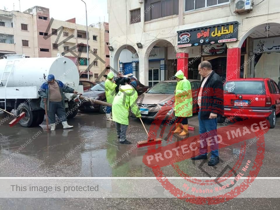 محافظ بورسعيد يشيد بجهود الأجهزة التنفيذية في التعامل الفوري مع ٱثار سقوط الأمطار