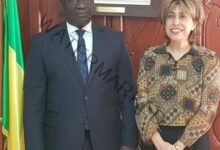 وزير الداخلية البنيني يستقبل السفيرة المصرية في كوتونو لبحث سبل تعزيز العلاقات الثنائية بين مصر وبنين