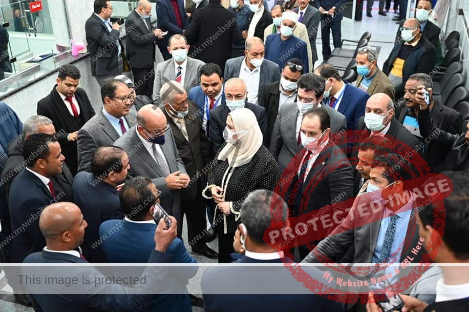 وزيرة التضامن تفتتح فرع طيبة لبنك ناصر الاجتماعي بمحافظة الأقصر
