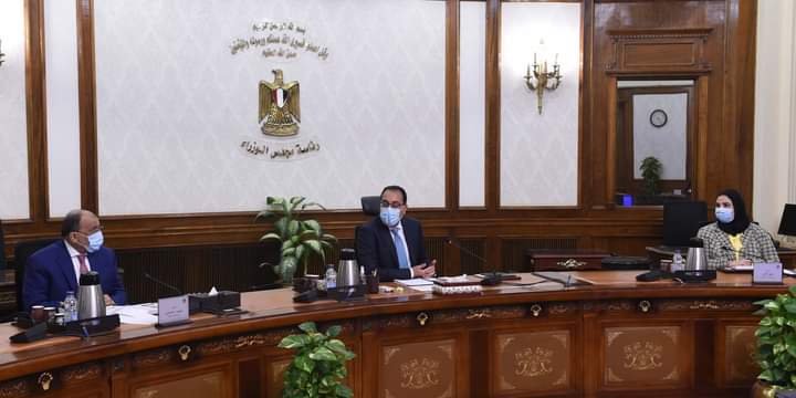 مدبولي يناقش خطوات تنفيذ وحدات "سكن كريم" بالمبادرة الرئاسية "حياة كريمة" بالتعاون مع الجمعيات الأهلية