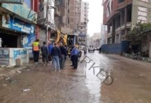 غراب يُتابع أعمال إصلاح إنفجار ماسورة مياه الشرب بشارع عبد السلام عارف بمدينة الزقازيق