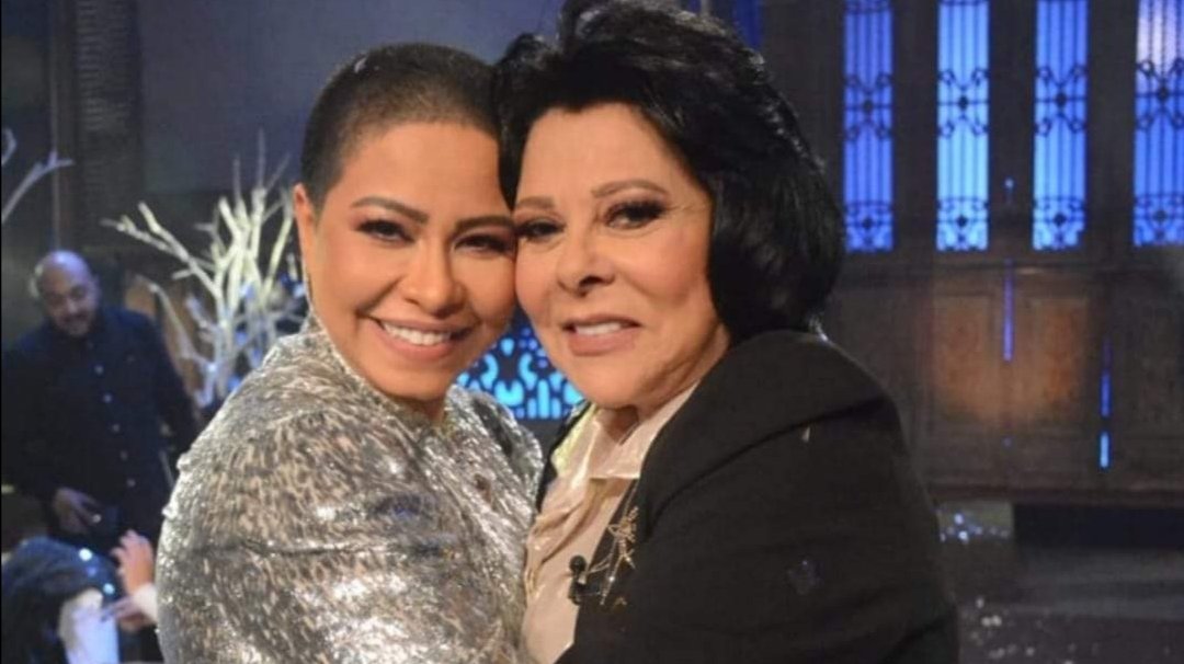 شيرين عبد الوهاب تبدأ 2022 مع ابنتيها من خلال مشاركتها في برنامج صاحبة السعادة