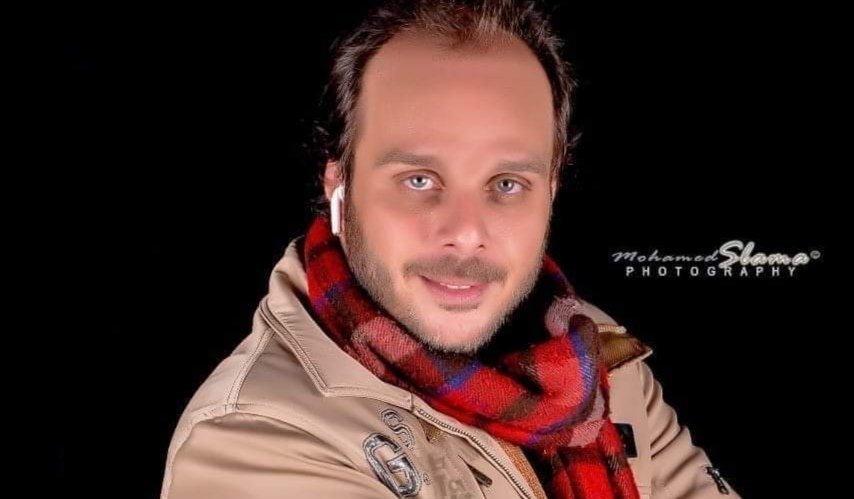 محمد البياع يهنئ جمهوره بـ عيد الميلاد المجيد