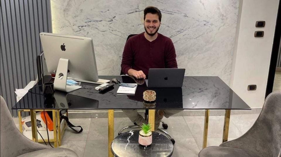 أحمد هشام منصور ينضم لأسرة فيلم "الفارس"