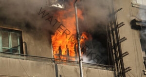 السيطرة على حريق التهم محلات ملابس و3 شقق سكنية داخل عقار بـ مدينة نصر