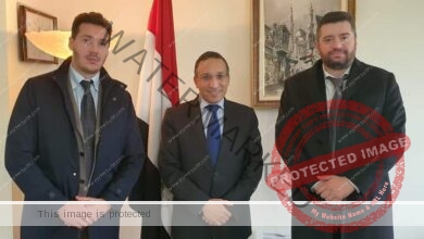 السفير المصري في ألبانيا يستقبل الدبلوماسيين المشاركين في دورة "تنمية المهارات الدبلوماسية"