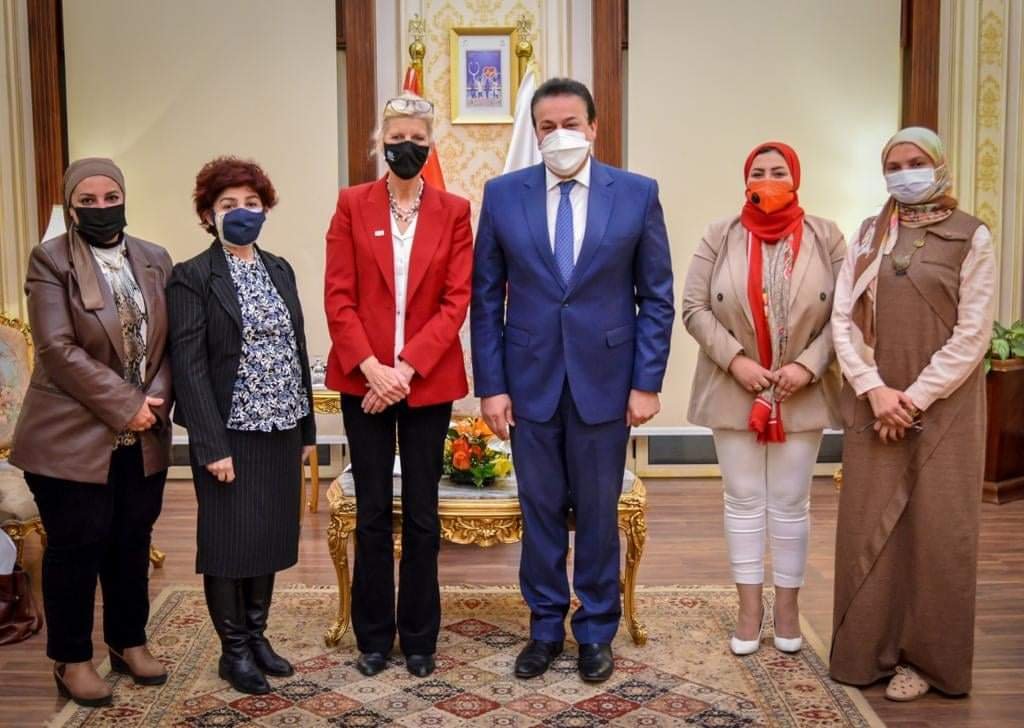 عبد الغفار القائم بعمل وزير الصحة يستقبل ممثل صندوق الأمم المتحدة للسكان بـ مصر لبحث سبل زيادة التعاون 1 عبد الغفار القائم بعمل وزير الصحة يستقبل ممثل صندوق الأمم المتحدة للسكان بـ مصر لبحث سبل زيادة التعاون