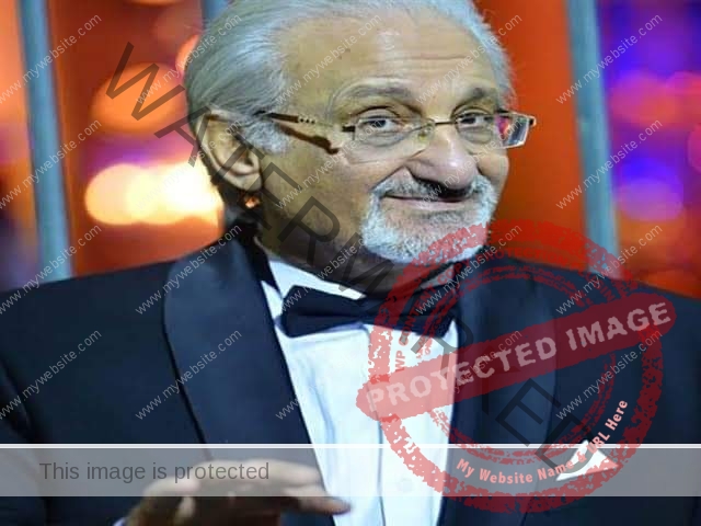 محمد علي رزق يطلب الدعاء من جمهوره للنجم "احمد حلاوة"