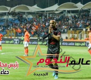الأهلي يستعيد صدارة الدوري بالفوز علي فاركو برباعية بالجولة الحادية عشر للدوري الممتاز