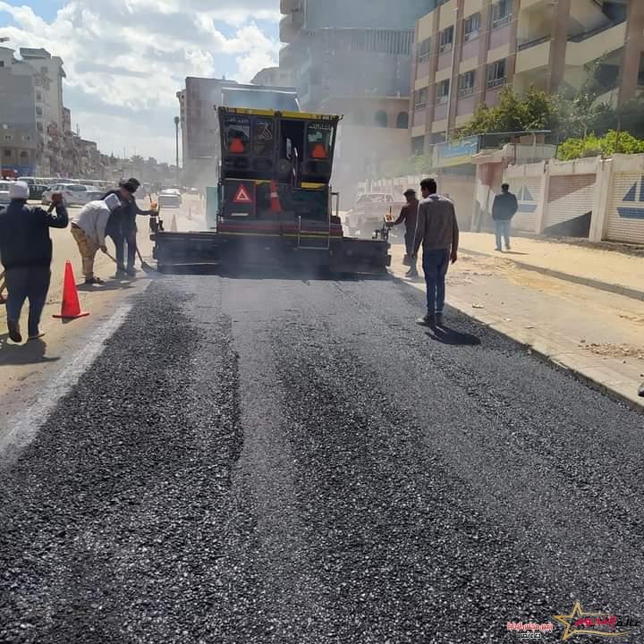 عوض تتابع الأعمال الجارية بمشروع تطوير الدكتور على مصطفى مشرفه "الترعة الشرقاوية"