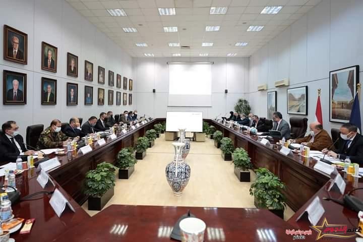 العناني يترأس مجلس إدارة المجلس الأعلى للآثار 1 العناني يترأس مجلس إدارة المجلس الأعلى للآثار