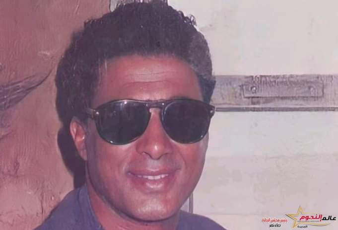 حقيقة إصابة الفنان أحمد زكي بالعمى قبل وفاته