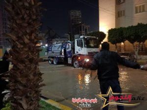 عاجل.. انفجار ماسورة مياه فى شارع جامعة الدول العربية بـ المهندسين