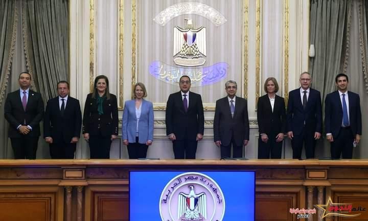 مدبولي :يشهد توقيع اتفاقيتي تطوير مشروع لإنتاج الهيدروجين الأخضر