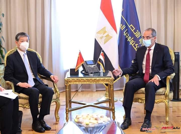 د/ عمرو طلعت يبحث مع سفير الصين فى مصر التعاون فى مجالات بناء القدرات الرقمية والذكاء الاصطناعى