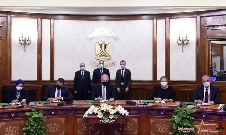 مدبولي: التوسع فى مجال الطاقة النظيفة واستخداماتها ومشروعات الوقود الأخضر على قائمة الأولويات