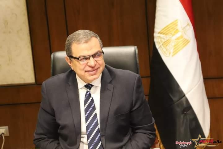القوى العاملة: تعيين 416 شاباً والتفتيش على 286 منشأة بالفيوم