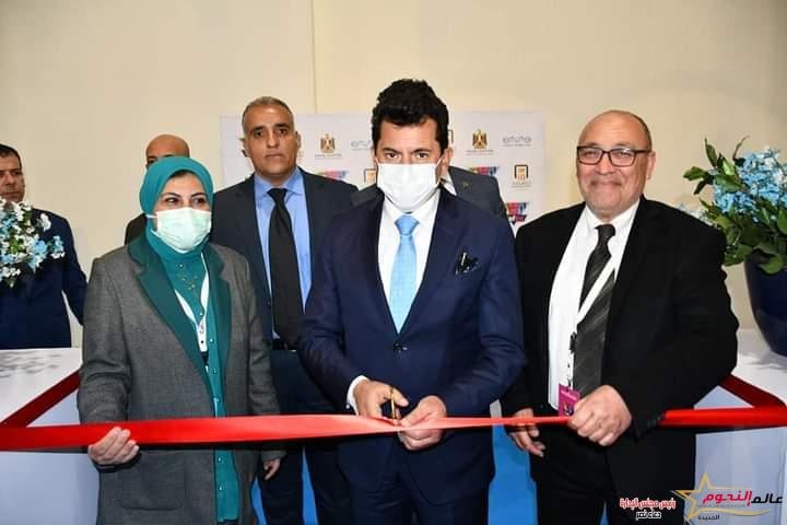 وزير الشباب والرياضة يفتتح جناح وزارة الشباب والرياضة بمعرض كافكس 2022
