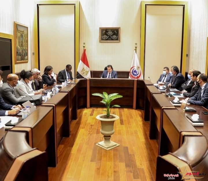 عبدالغفار يستقبل لجنة تابعة لمفوضية الاتحاد الأفريقي لتقييم استضافة مصر لمقر وكالة الدواء الأفريقية