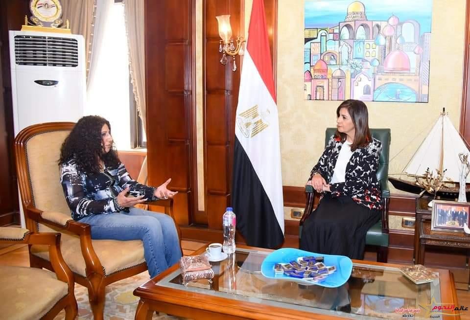 وزيرة الهجرة تستقبل م.إيريني استمالك استشاري الهندسة البيئية في ألمانيا وخبير "مصر تستطيع بالصناعة"